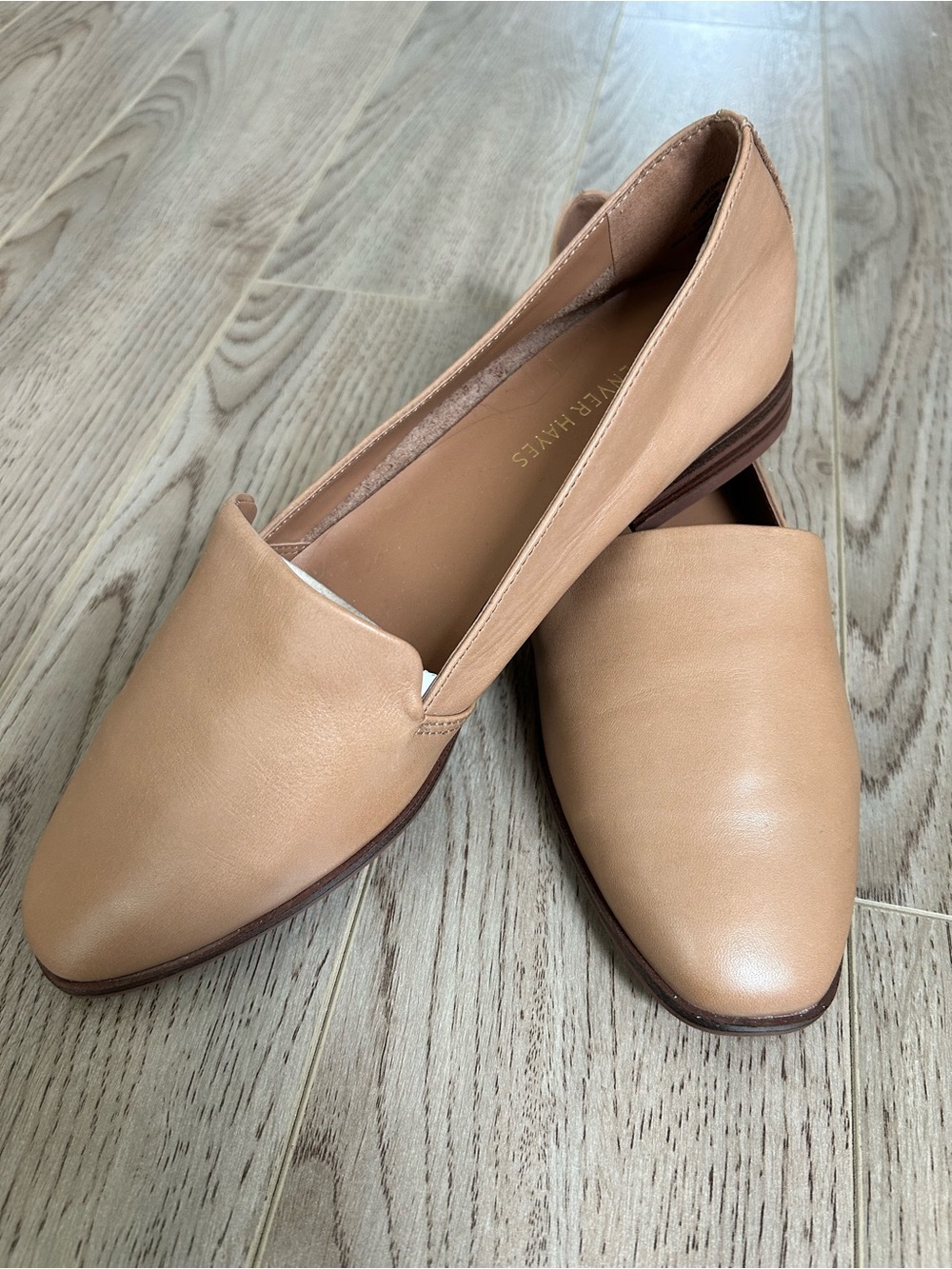 Denver Hayes Woman’s 9 Tan Leather Slip-On Loafer Flats - 100% Leather Caramel
